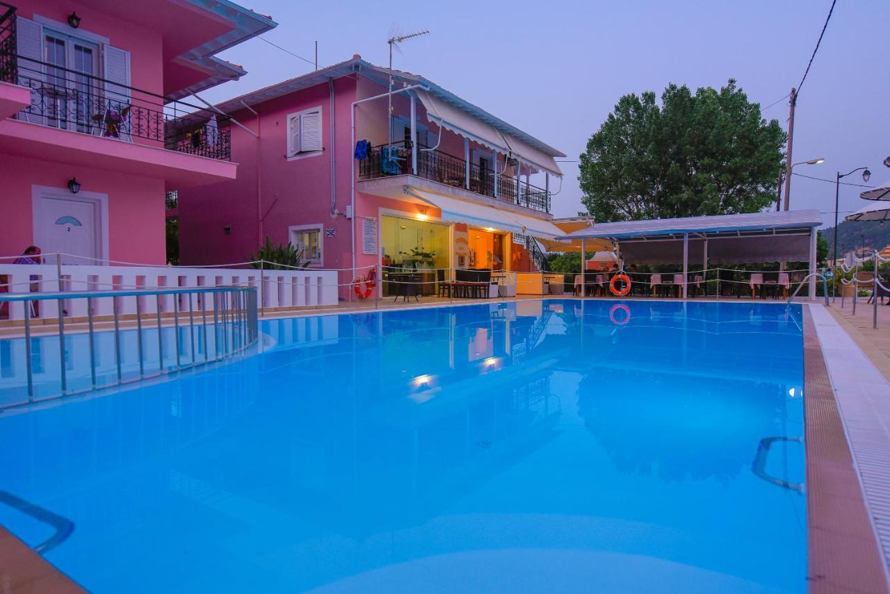 Xenia Apartments Василики Экстерьер фото